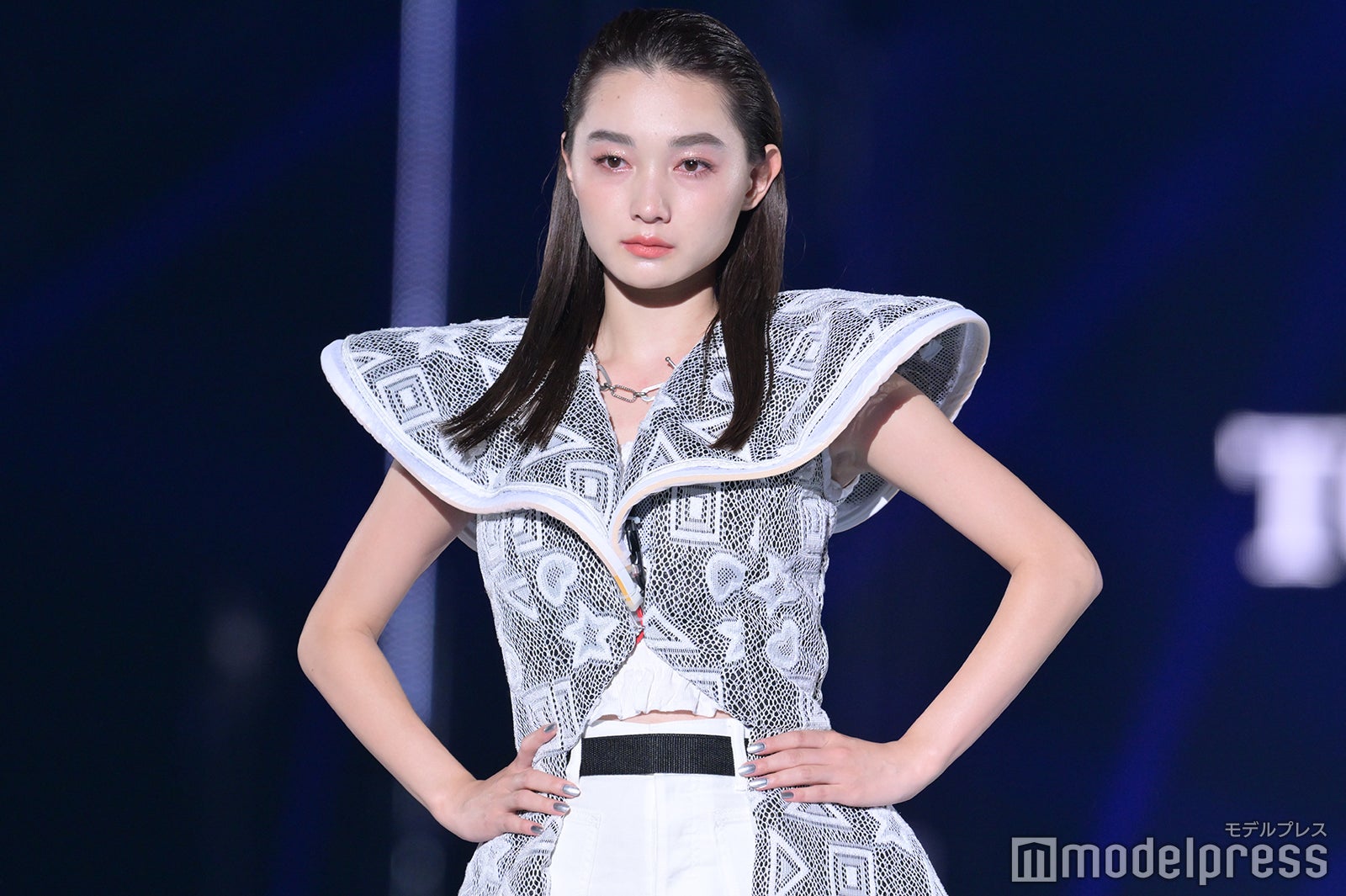 （C）モデルプレス