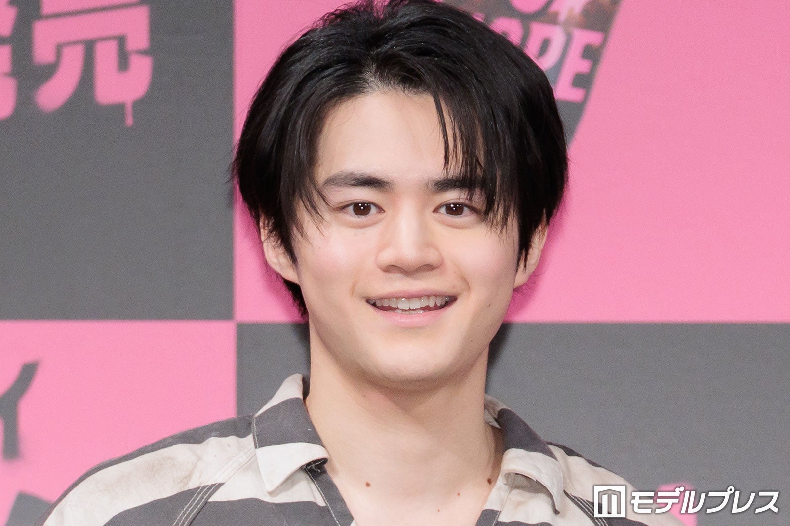 鈴鹿央士（C）モデルプレス