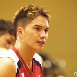 不機嫌な果実sp 泥沼不倫に新たな女が参戦 まさかの七角関係に発展 モデルプレス