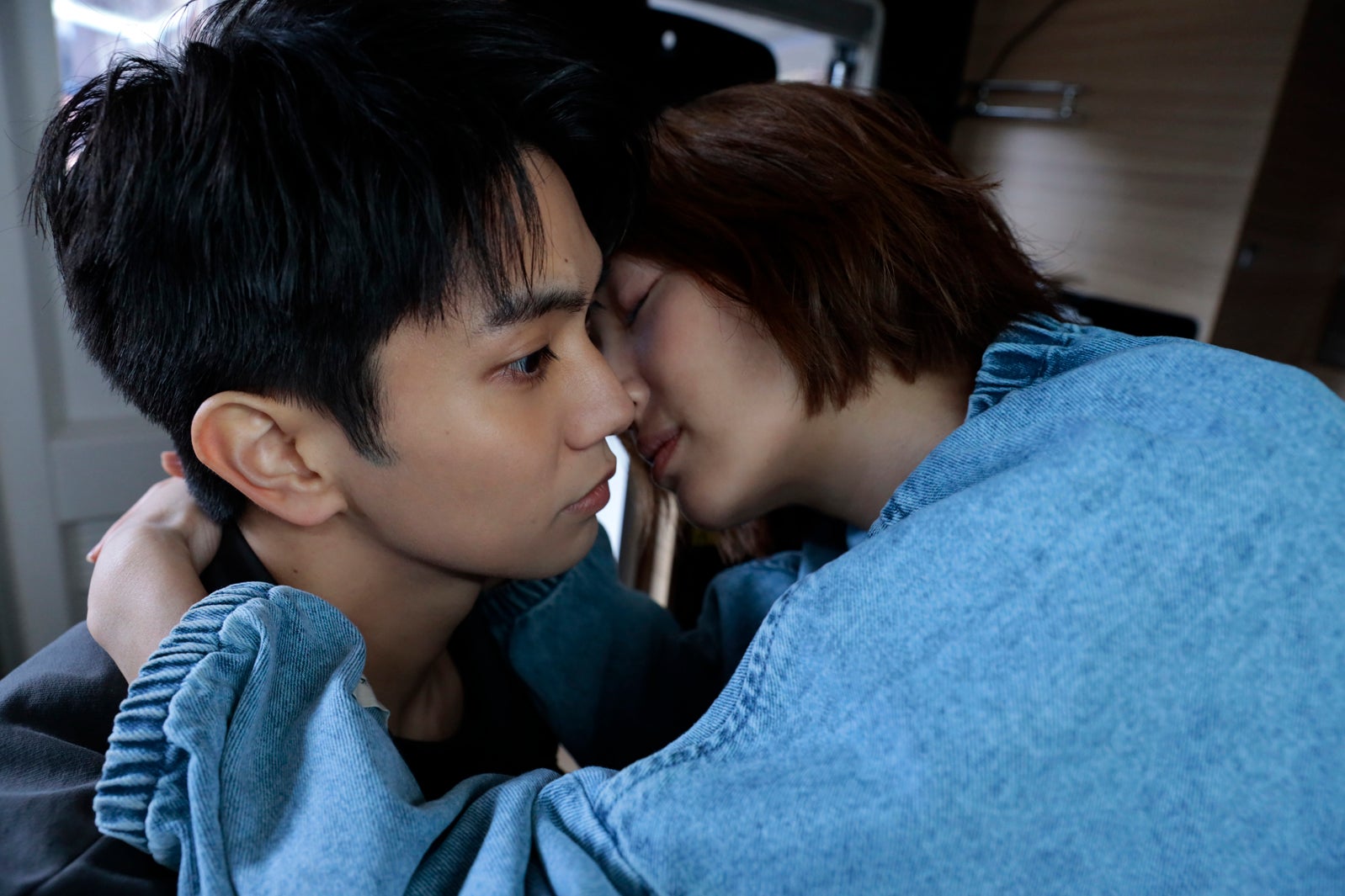 正門良規、高梨臨「ムサシノ輪舞曲」第3話（C）テレビ朝日