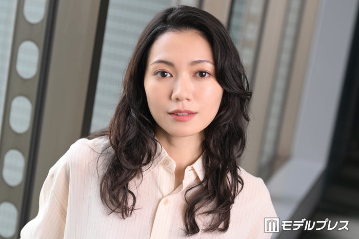 「Eye Love You」二階堂ふみ、チェ・ジョンヒョプの芝居から感じた“侑里がテオに惹かれた理由”「とどまらざるを得ないような感情」＜インタビューVol.2＞