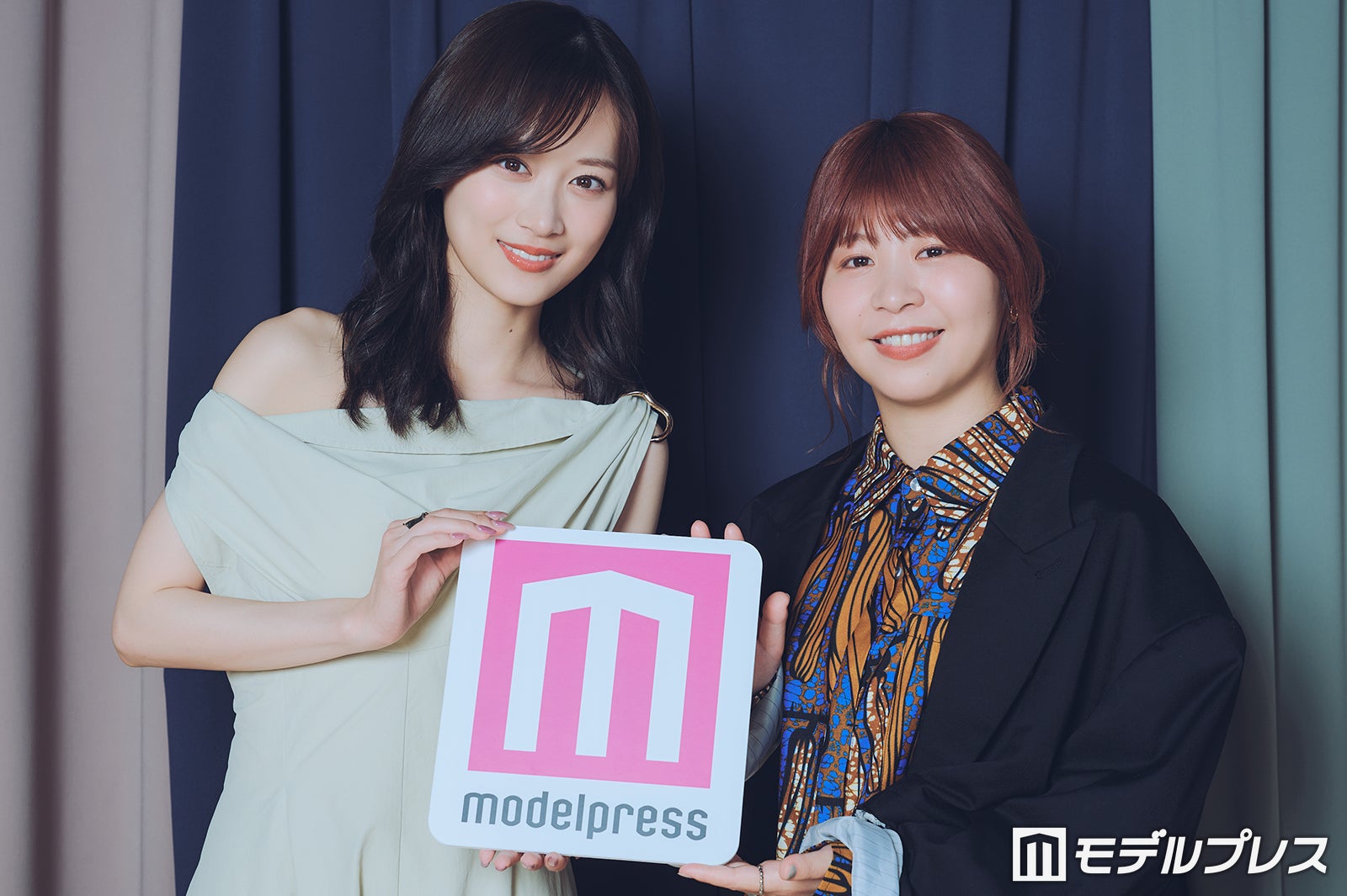 山下美月、加納愛子（C）モデルプレス