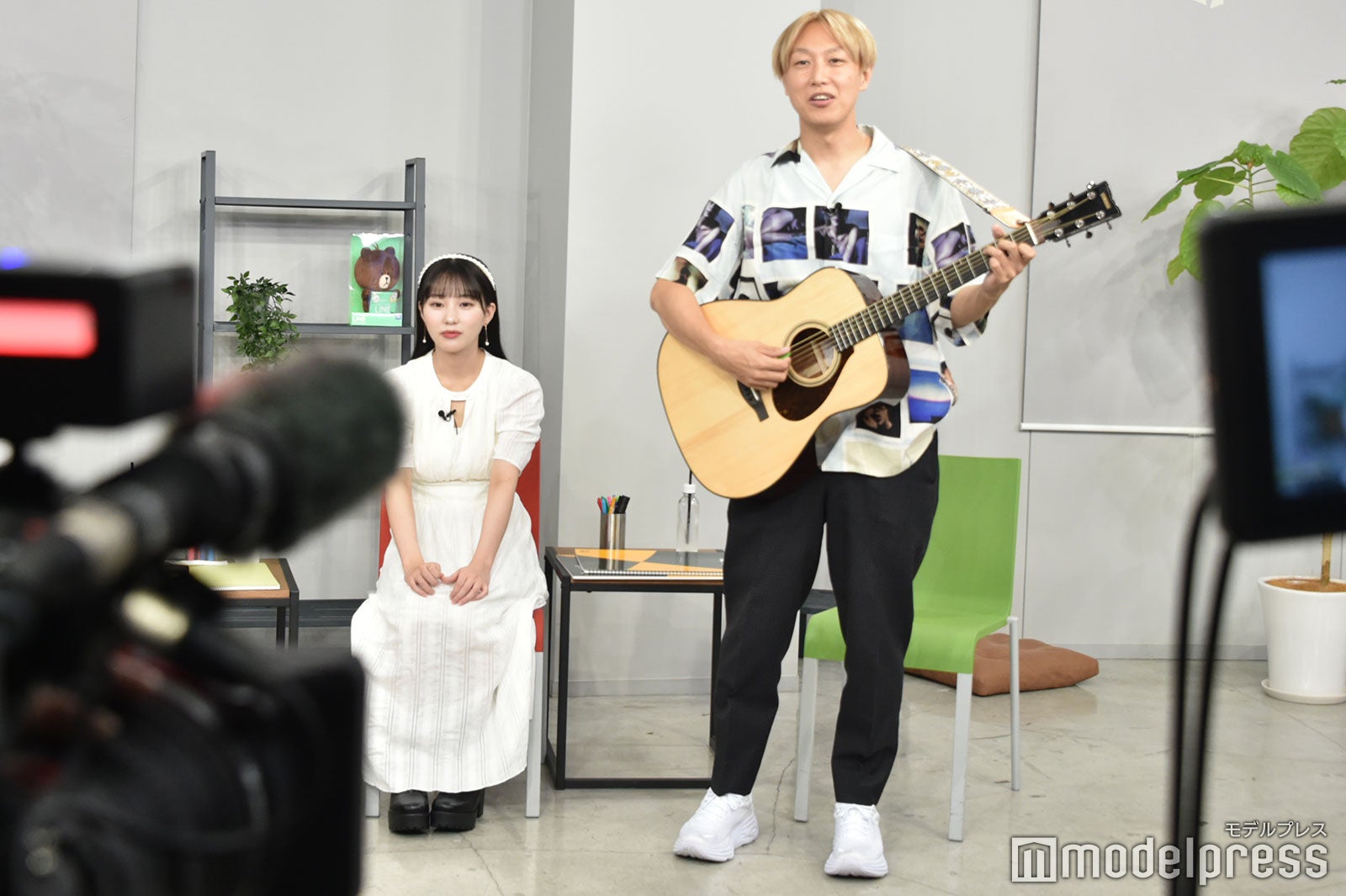 田中美久、お見送り芸人しんいち（C）モデルプレス