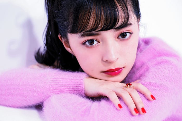 上國料萌衣/「bis」11月号より(提供画像)