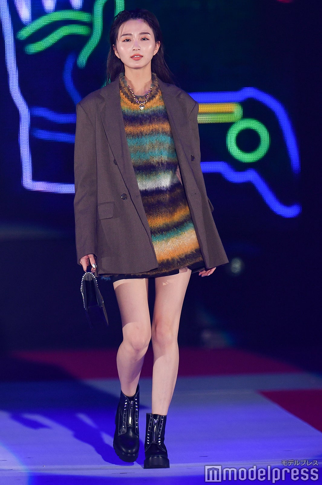 岡崎紗絵（C）モデルプレス