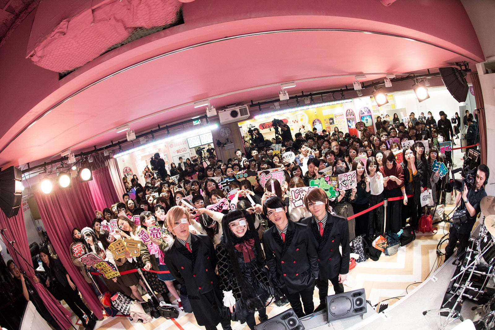 杉野遥亮、中条あやみ、志尊淳、磯村勇斗（C）モデルプレス