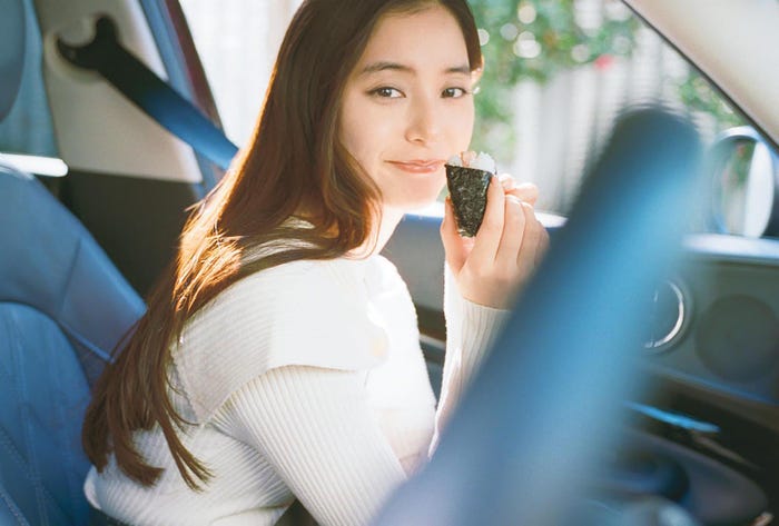 新木優子/特典ビジュアル:SHIBUYA TSUTAYA Yahoo!ショッピング店(C)SDP