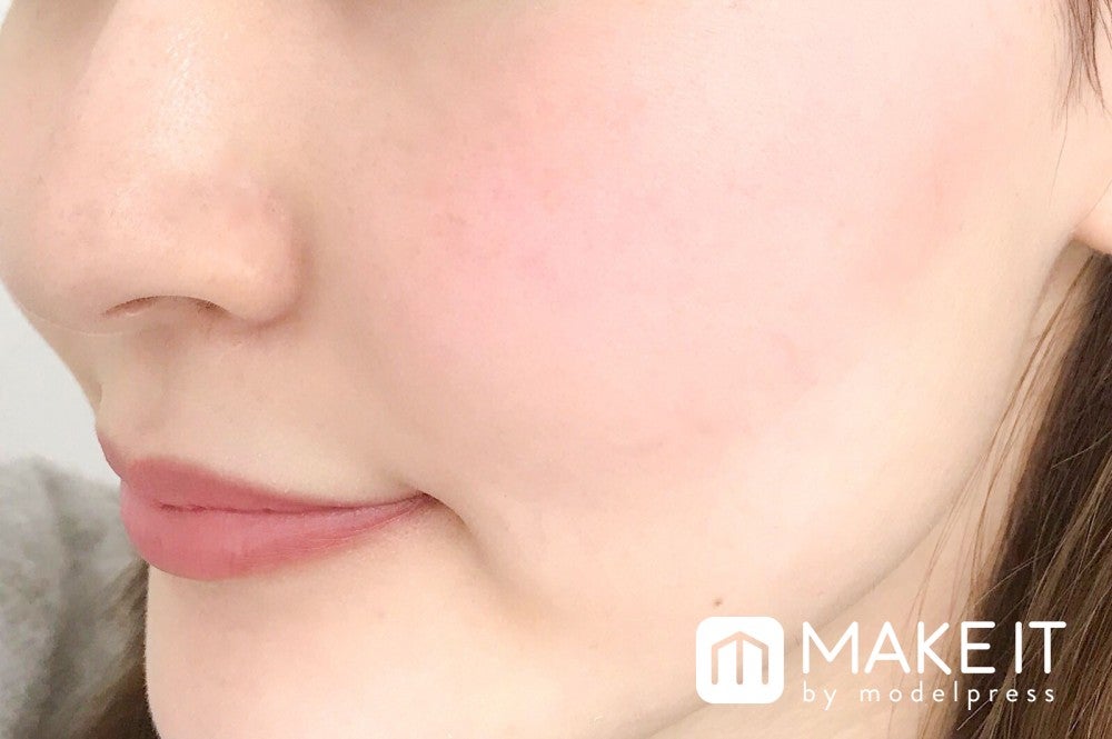 CHICCA／フローレスグロウ フラッシュブラッシュ／06 ポニーテール 使用 (C)メイクイット