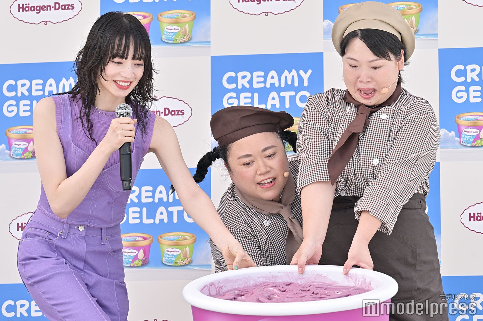 小松菜奈、江上敬子、近藤くみこ（C）モデルプレス