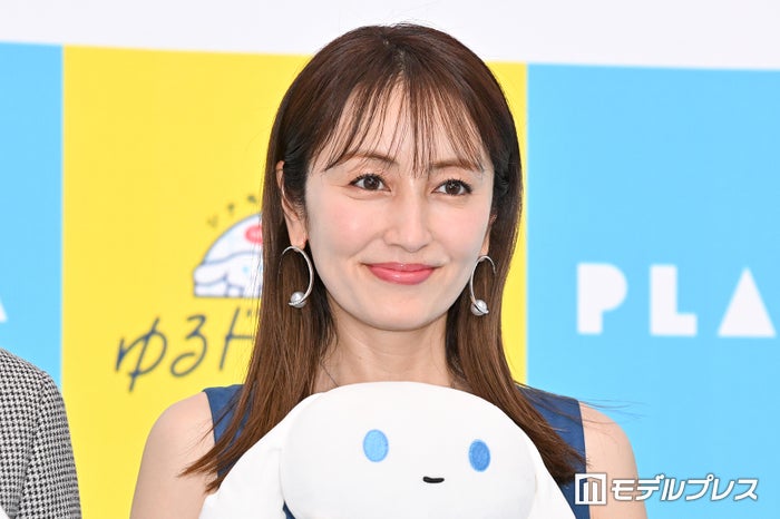 矢田亜希子、“息子”らSnow Manデビュー5周年を祝福「みんな大好き」