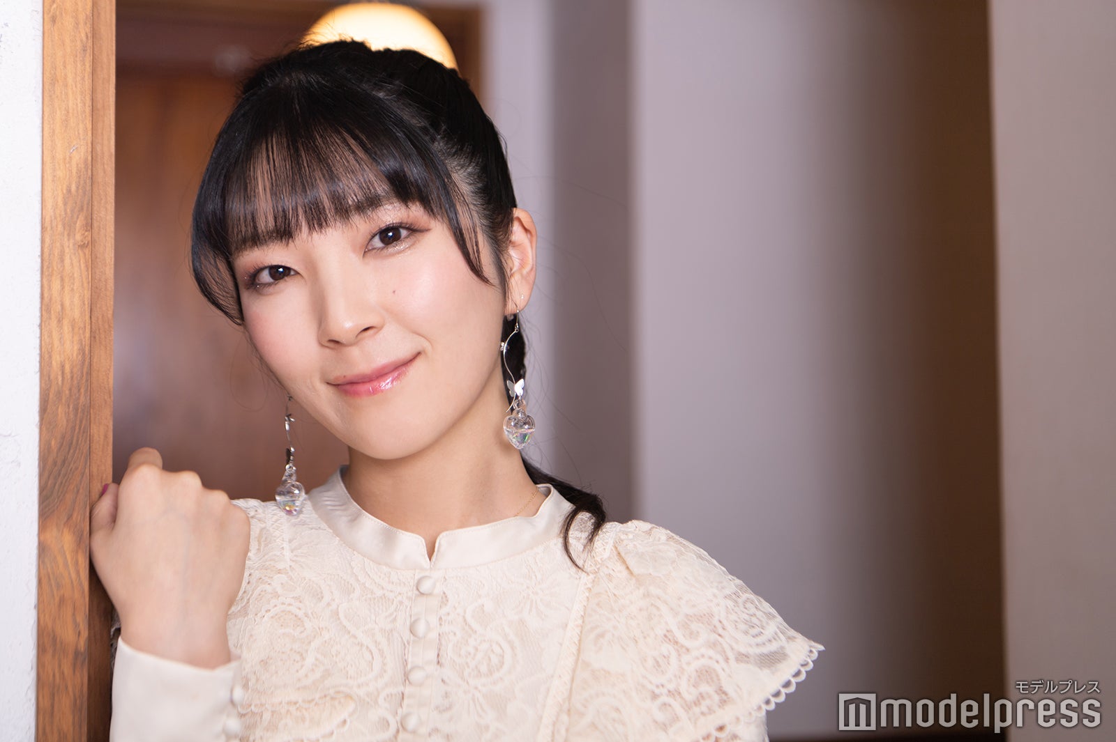 モデルプレス「リポーターオーディション」GP・服部彩香さん、芸能界を諦めかけた過去 “悲しみ乗り越え夢を叶えた方法”とは