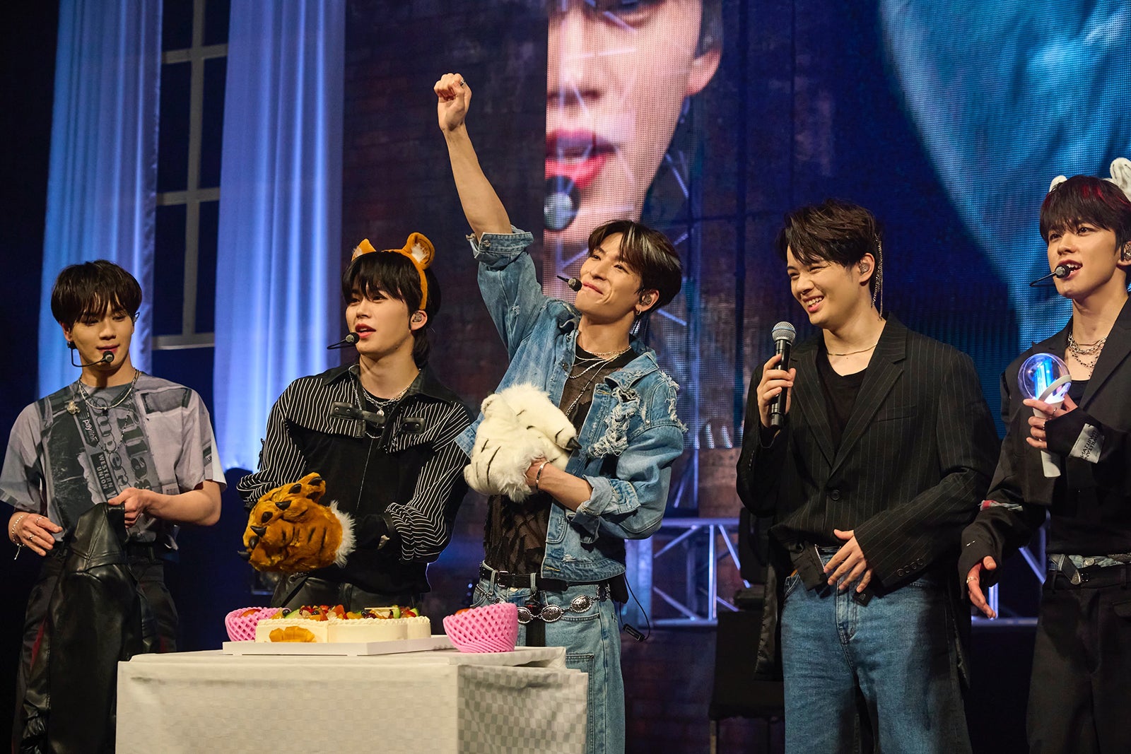 JO1『TROPICAL NIGHT』発売記念ショーケースイベントより（C）LAPONE Entertainment