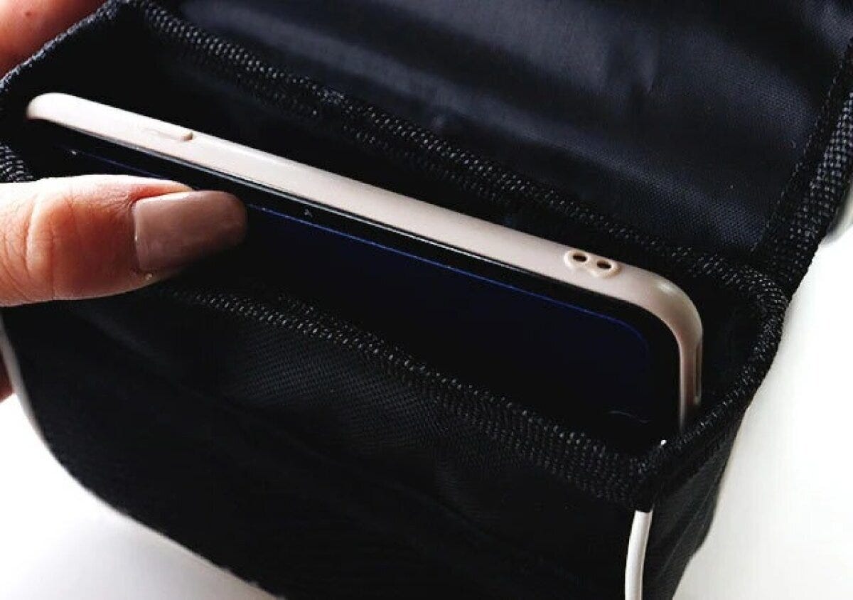 ダイソー　自転車用ダブルバッグ（トップチューブ用）　使用例