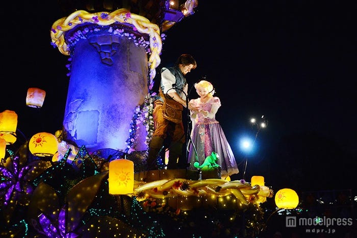 <速報>ラプンツェル初登場、リニューアルした「エレクトリカルパレード」初お披露目