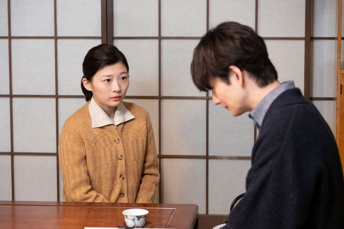 伊藤沙莉、岡田将生「虎に翼」第93話(C)NHK