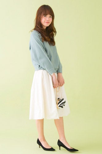 【WH】　リバーシブルレーススカート「URBAN RESEARCH」4,762円（税込）／画像提供：【楽天市場】URBAN RESEARCH ware house