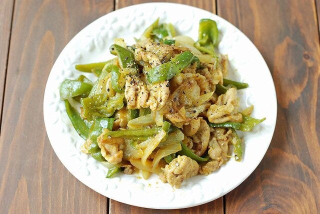 豚とピーマンのスパイシーカレー炒め
