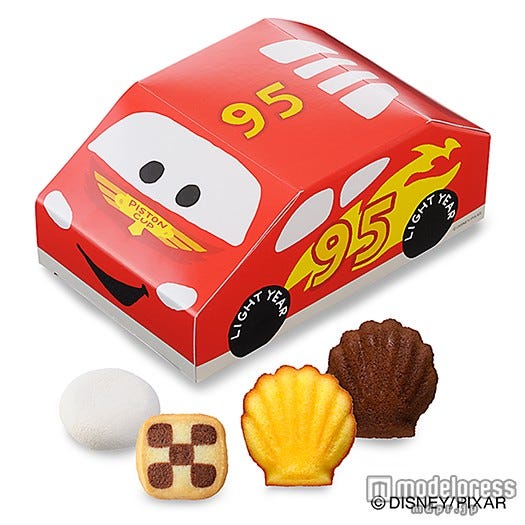 「“カーズ”スイーツボックス(4種13個入)」¥918(税込)(C)DISNEY/PIXAR