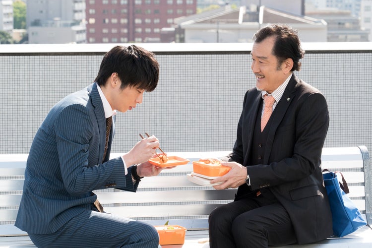 画像30 41 おっさんずラブ 春田 田中圭 黒澤 吉田鋼太郎 ランチデートへ 牧 林遣都 乱入でバトル勃発 第2話あらすじ モデルプレス 画像30 41 おっさんずラブ 春田 田中圭 黒澤 吉田鋼太郎 ランチデートへ 牧 林遣都 乱入でバトル勃発 第2話あらすじ モデルプレス