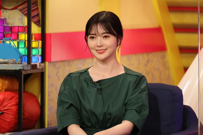 白石麻衣 (C)テレビ朝日