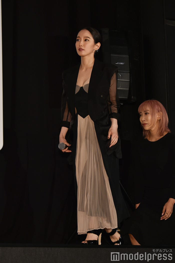 吉岡里帆、蜷川実花(C)モデルプレス