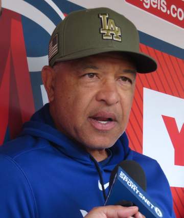 大谷翔平20試合ぶり打球速度180キロ 九回体勢崩すフルスイング二塁打で今季3番目の速度「状態の良さを示している」ロバーツ監督が評価したポイントとは