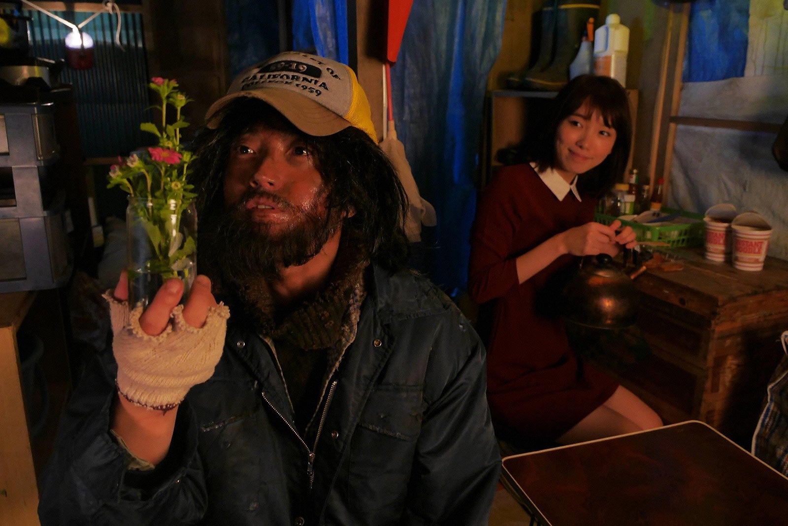 藤原竜也、飯豊まりえ（C）フジテレビ