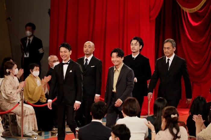 妻夫木聡、宇野祥平、星野源、成田凌、渡辺謙(C)日本アカデミー賞協会