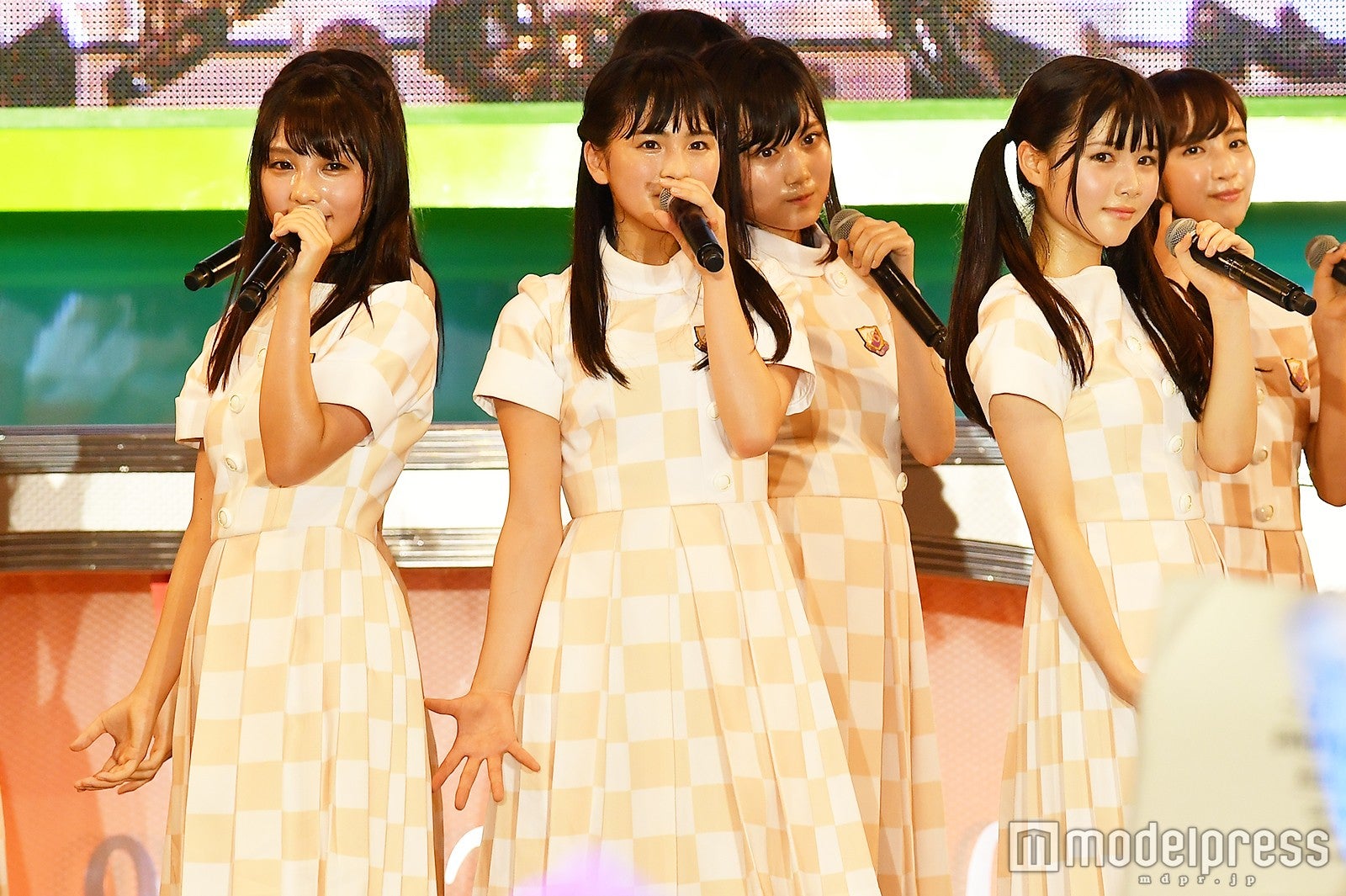 乃木坂46（C）モデルプレス