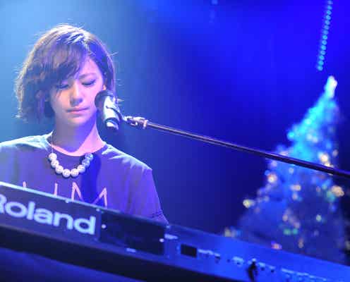 西内まりや、初の自作曲をピアノ弾き語りで披露 誕生日ライブ開催
