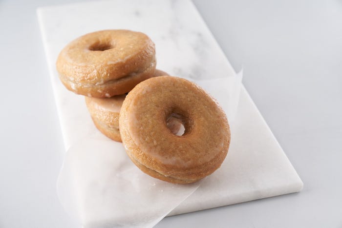 シュガードーナツ<持ち帰りの場合>¥250 <店内利用の場合>¥255/画像提供:スターバックス コーヒー ジャパン