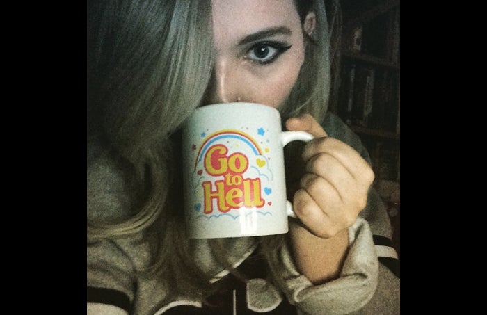 派手めなメイク。Abigail Breslin Instagaram【モデルプレス】