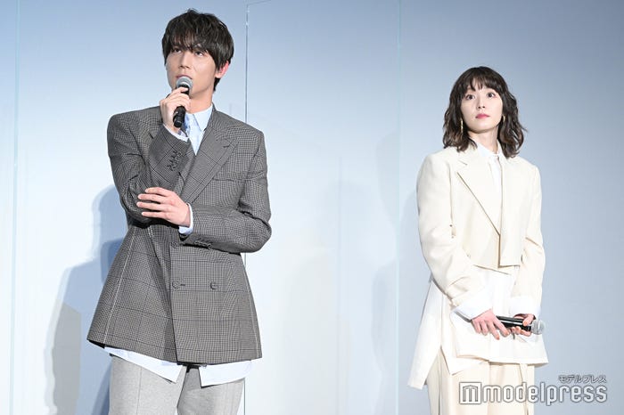 中川大志、松岡茉優(C)モデルプレス