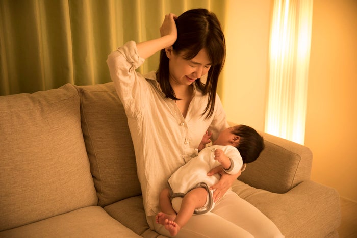 もうすぐ2ヶ月になる赤ちゃんを可愛いと思えない ママが抱える不安に対処法はあるの モデルプレス もうすぐ2ヶ月になる赤ちゃんを可愛いと思えない ママが抱える不安に対処法はあるの モデルプレス