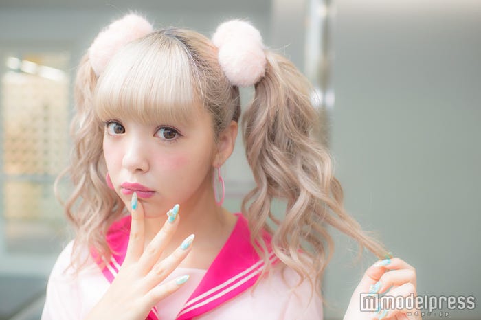 藤田ニコル(にこるん)(C)モデルプレス