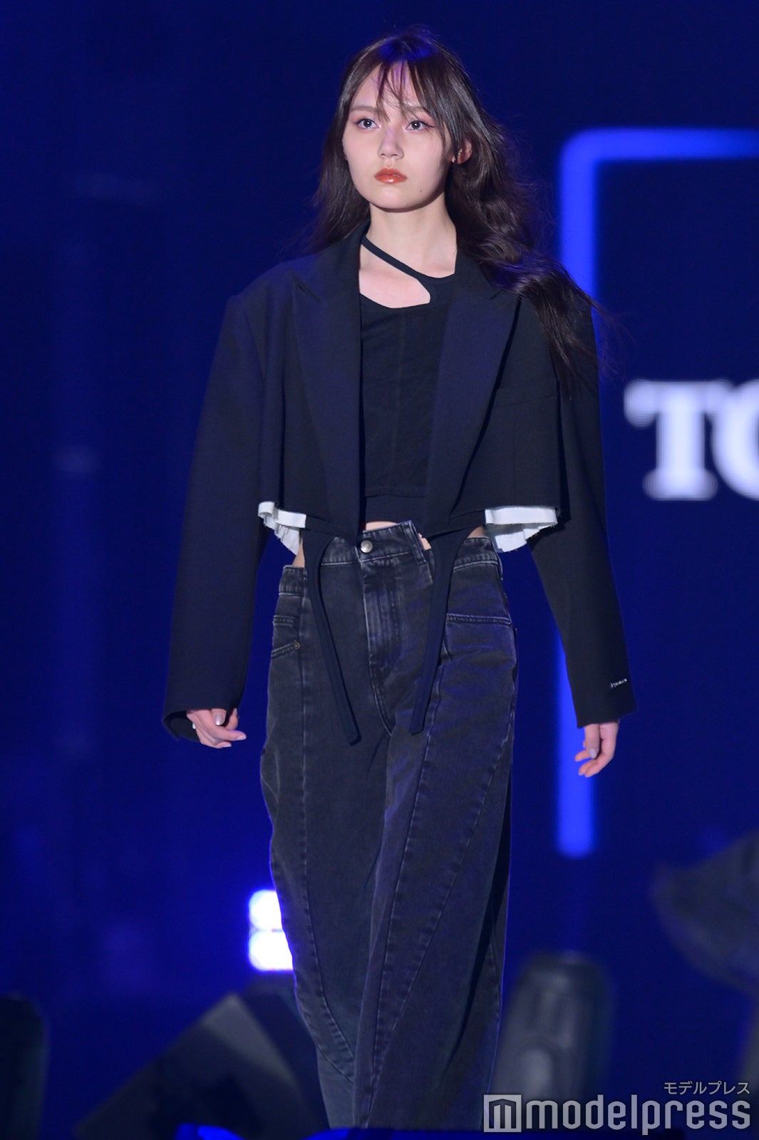 （C）モデルプレス