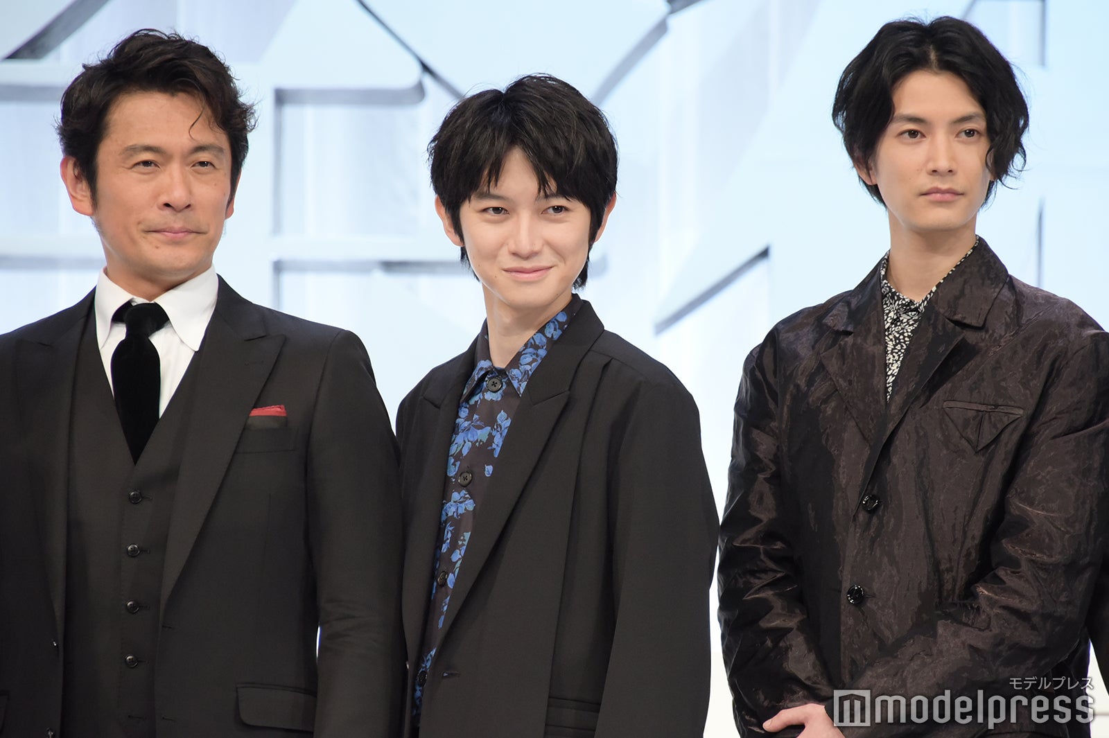 内野聖陽、本郷奏多、渡邊圭祐 （C）モデルプレス