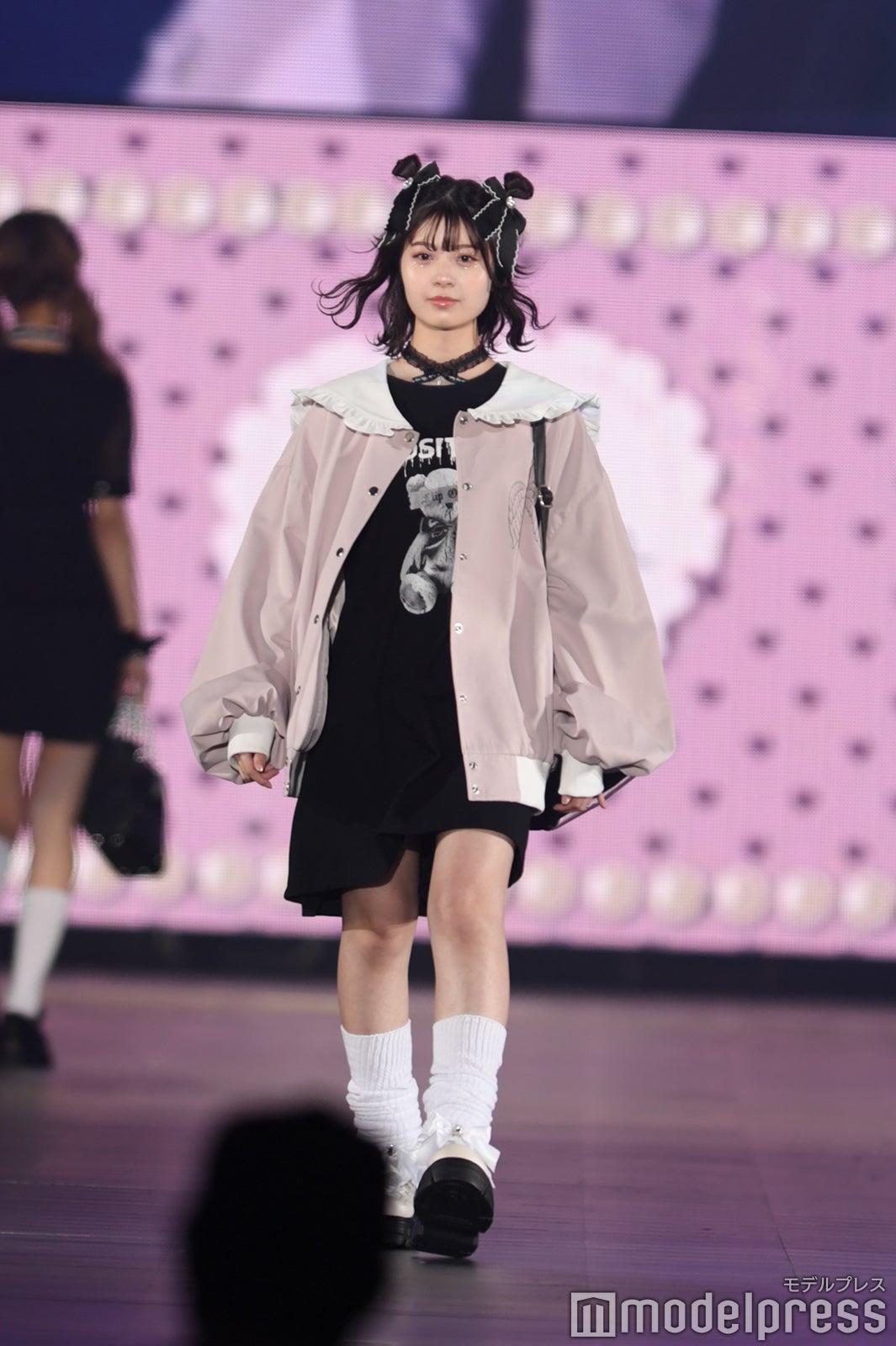 （C）モデルプレス