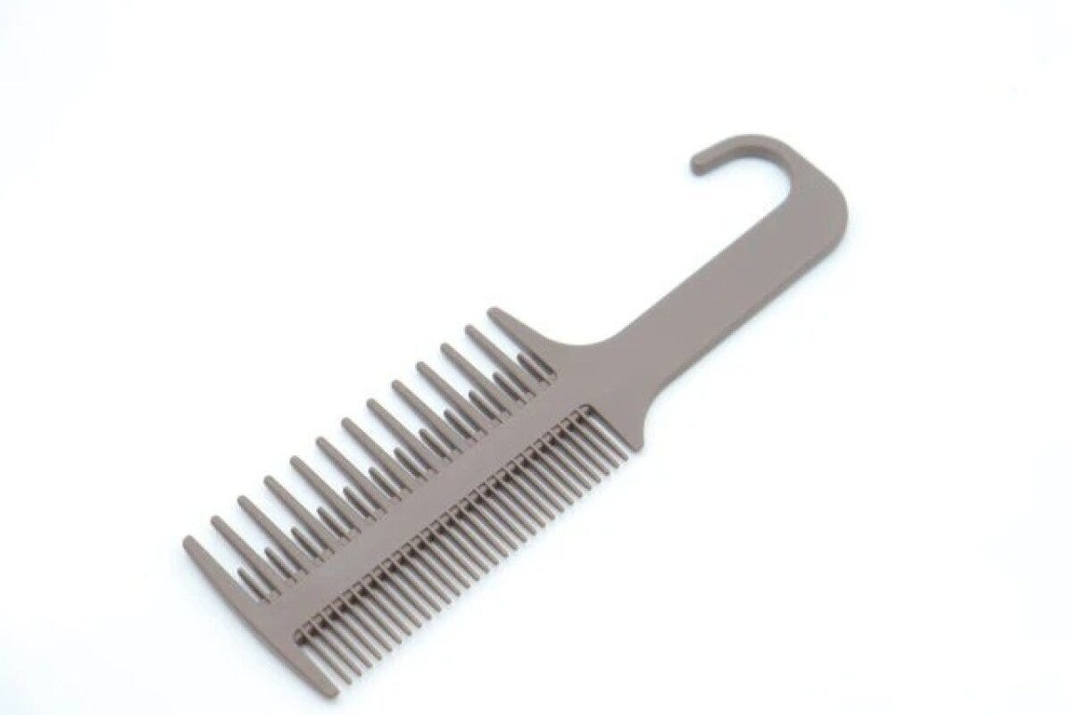 ダイソー　毛先までしっかりなじむトリートメントコーム