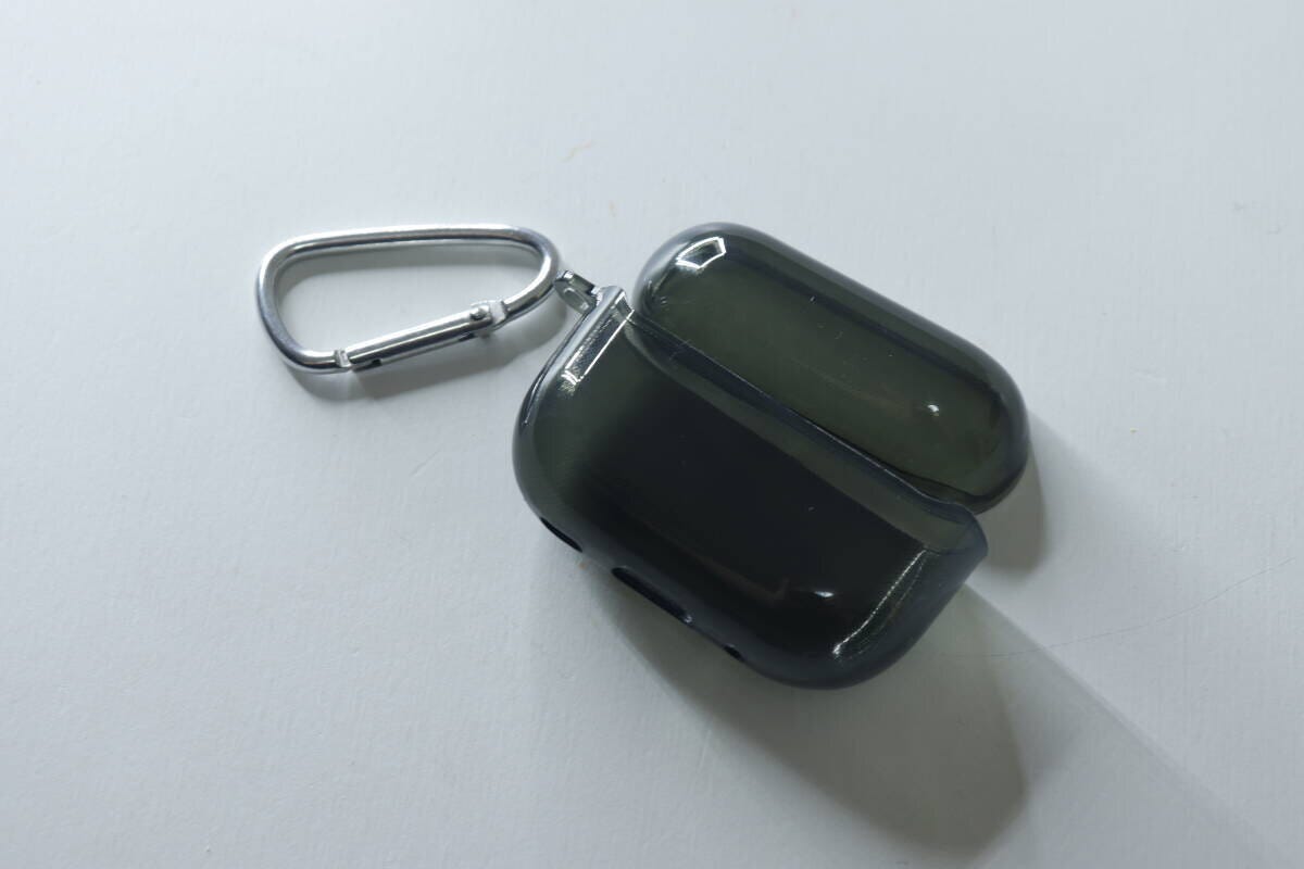 ダイソーのソフトクリアケース（AirPods