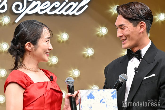 高梨臨、槙野智章(C)モデルプレス