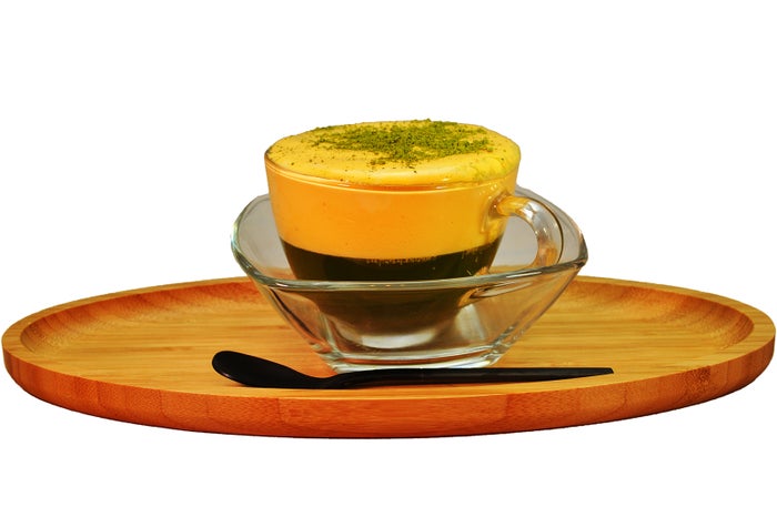 エッグ抹茶(HOT):480円(税込)/画像提供:CAFE GIANG JAPAN