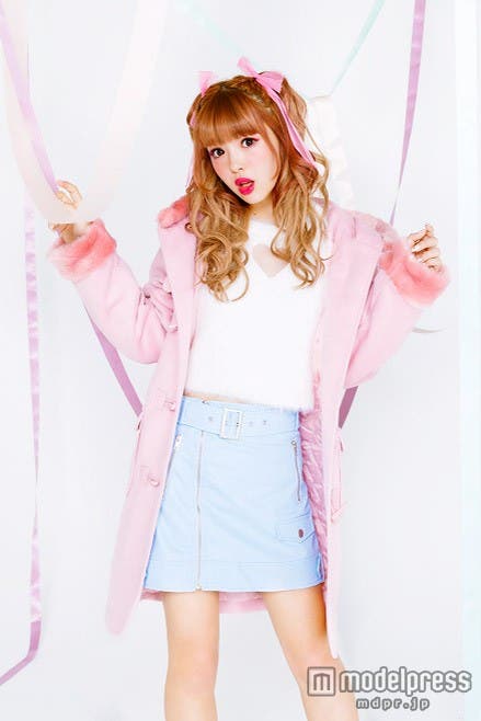 藤田ニコルトータルコーデ
