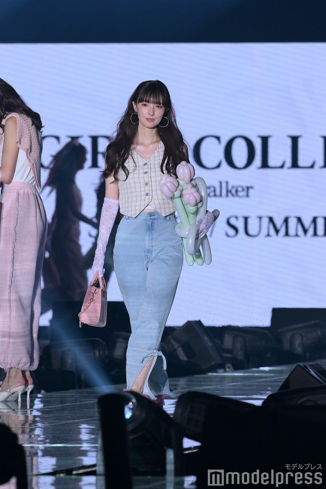 （C）モデルプレス