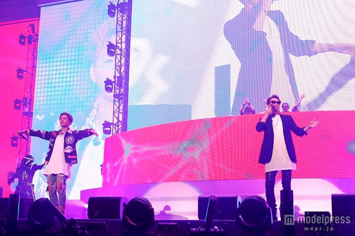 Pkcz R ハロウィンパーティー開催 Exile Tribe 豪華ゲスト参戦で2時間ノンストッププレイ ライブレポ モデルプレス Pkcz R ハロウィンパーティー開催 Exile Tribe 豪華ゲスト参戦で2時間ノンストッププレイ ライブレポ モデルプレス