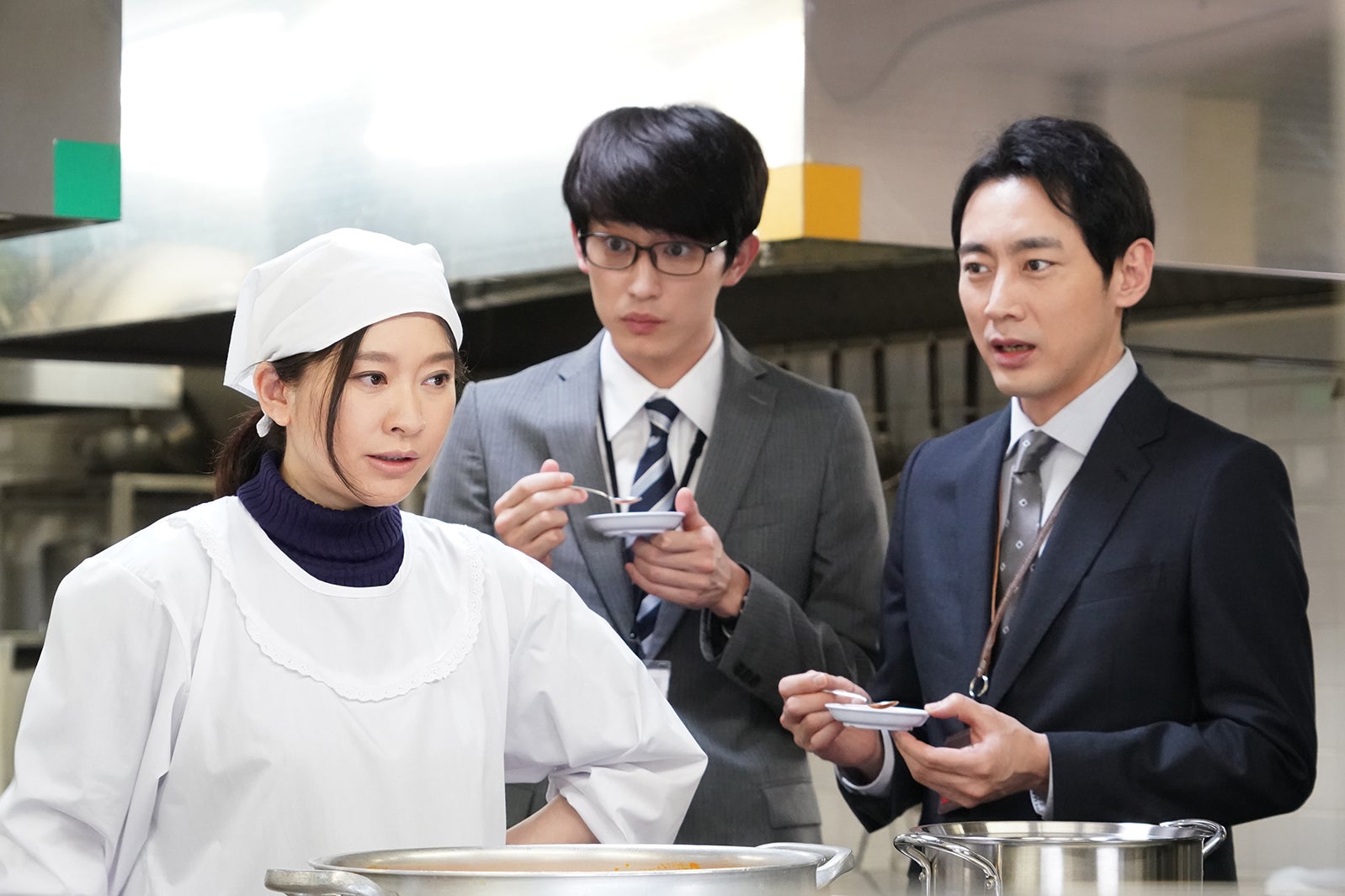 篠原涼子、杉野遥亮、小泉孝太郎／「ハケンの品格」第3話より（C）日本テレビ