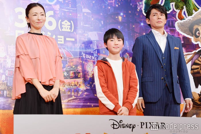 映画 リメンバー ミー 来日ゲストが感激 石橋陽彩 藤木直人 松雪泰子がサプライズ モデルプレス 映画 リメンバー ミー 来日ゲストが感激 石橋陽彩 藤木直人 松雪泰子がサプライズ モデルプレス