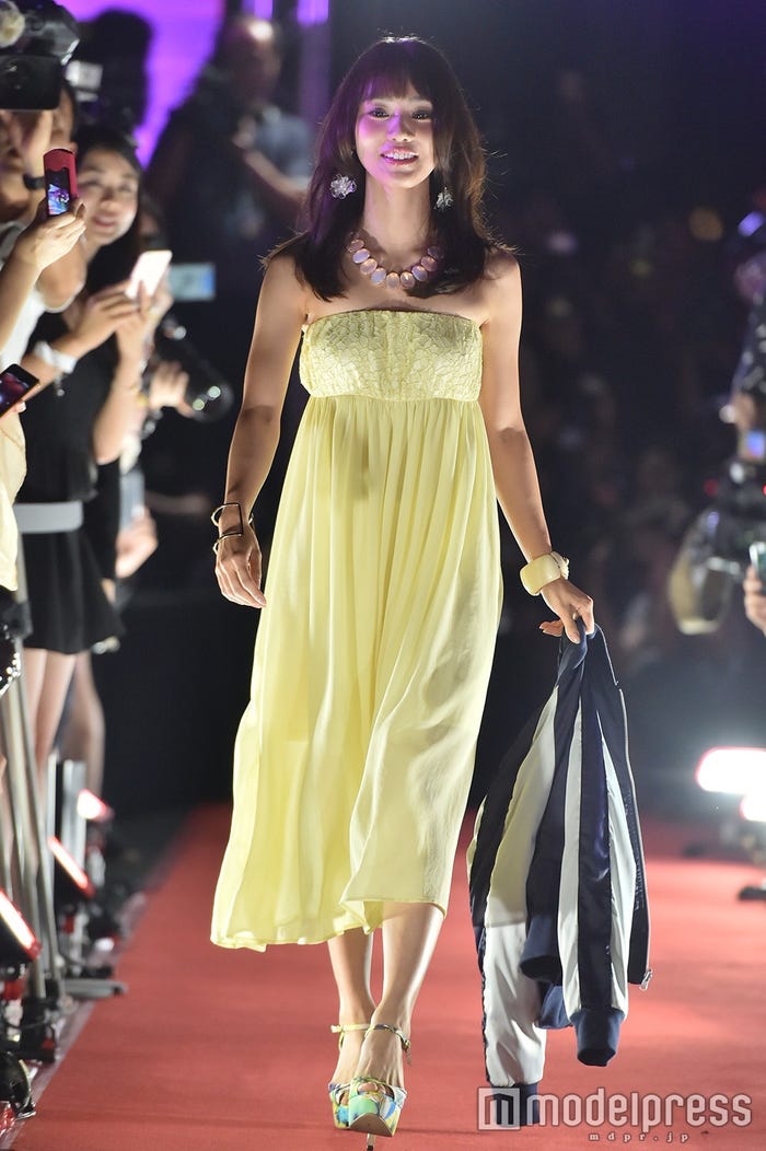 池端レイナ(C)モデルプレス