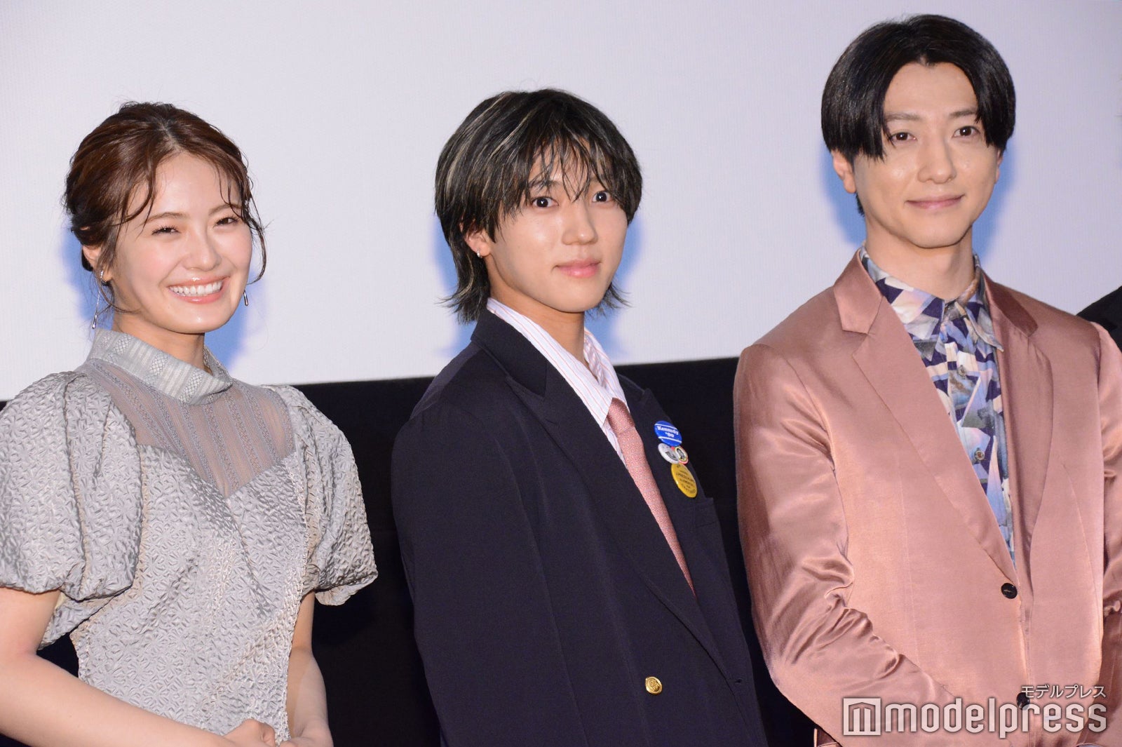 （左から）清宮レイ、安井謙太郎、鈴木拡樹 （C）モデルプレス