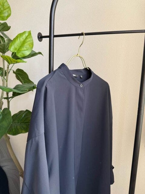 ユニクロ　ドレープブラウス／7分袖　NAVY